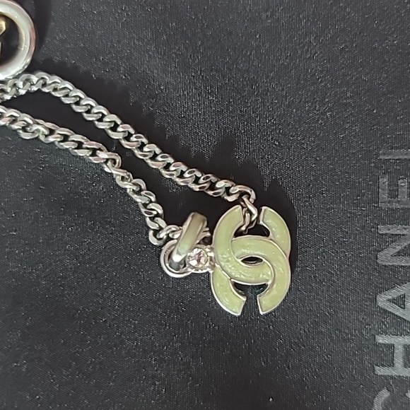 Chanel  necklace authentic - Picture 1 of 6